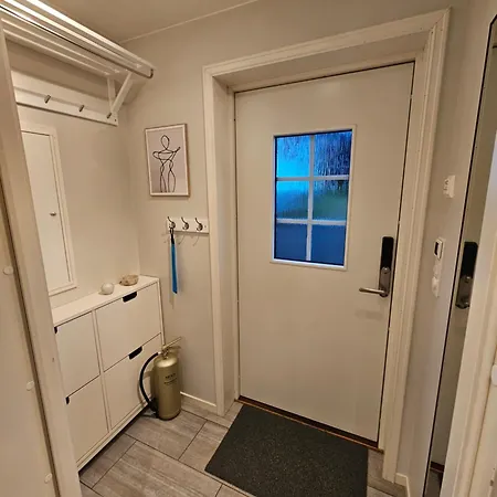 Moderne Leilighet 10 Min Fra Sentrum Apartment *
