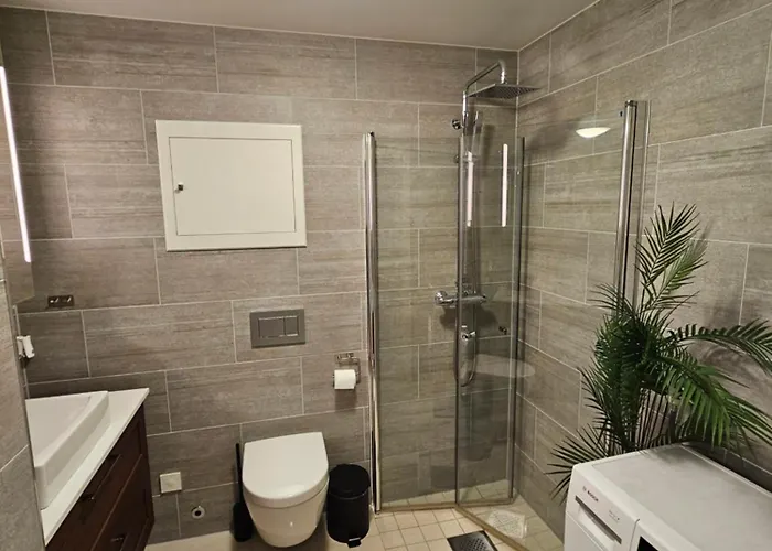 Moderne 10 Min Fra Sentrum Apartament